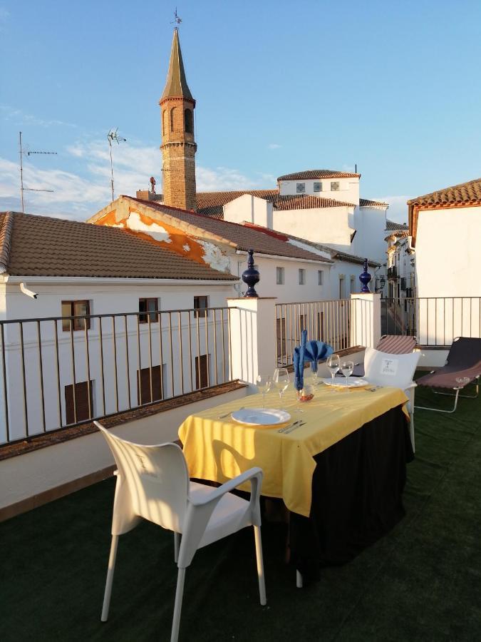 Hospedium Dlj Hostal Tematico Desde La Juderia Arjona Exterior photo